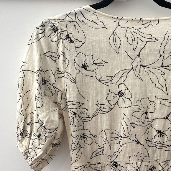 LUSH Puff Sleeve Floral Babydoll Dress Sz Small Sweetheart Button Front Milkmaid - Picture 10 of 13